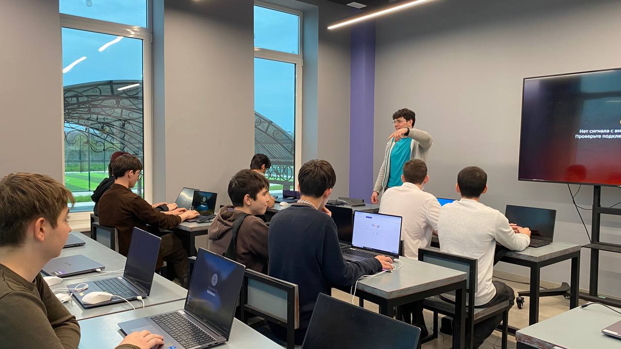 Социальное проектирование «Smart» в IT Hub колледже Ингушетии 