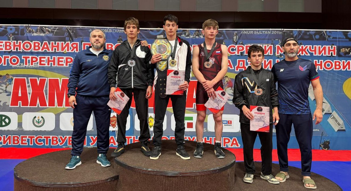 Ингушские медали регионального турнира по греко-римской борьбе 