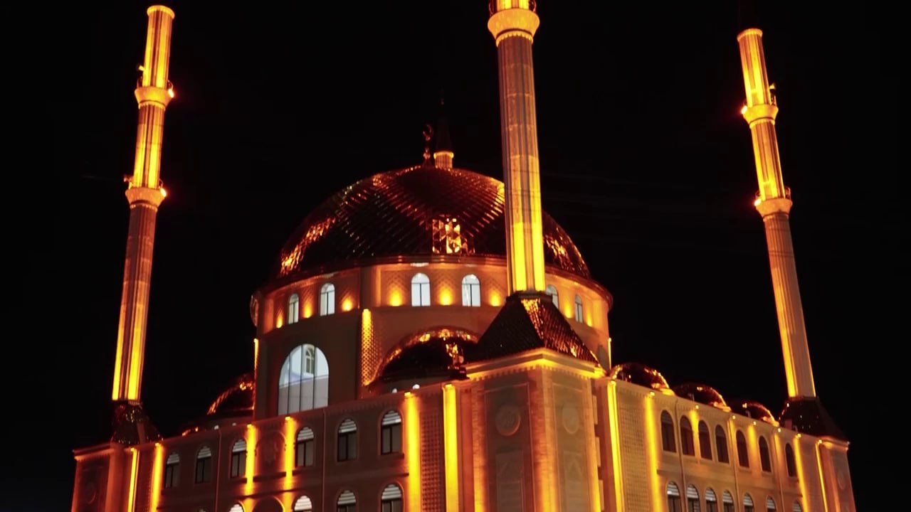 Сегодня мусульманский мир отмечает первый день Зуль-Хиджа! 