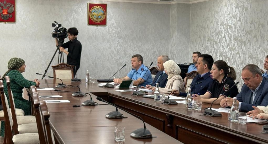 Прокурором Ингушетии ко Дню защиты детей проведен выездной прием граждан 