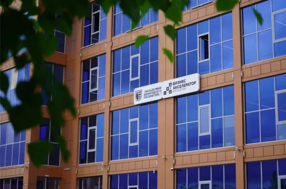 «Школа 21» в Ингушетии запустила летний отборочный «бассейн» 