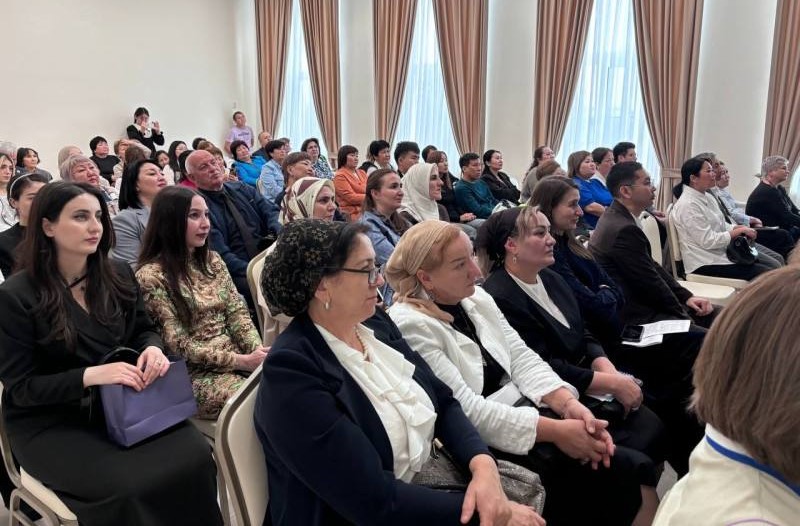 Делегация Ингушетии на научно-практической конференции в Элисте